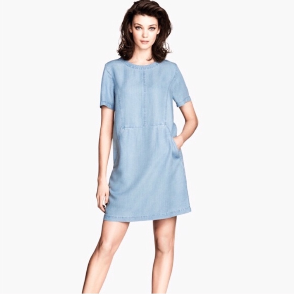 H&M Short Sleeve Mini Denim Dress